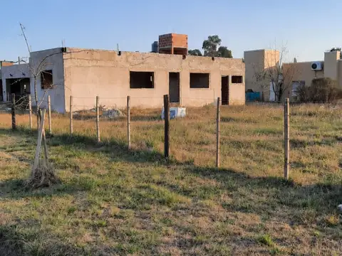 VENTA CASA EN CONSTRUCCION SAN MIGUEL DEL MONTE