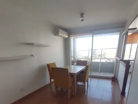 Alquiler Dto 4 ambientes con terraza propia en Barrio Cerrado con Amenities