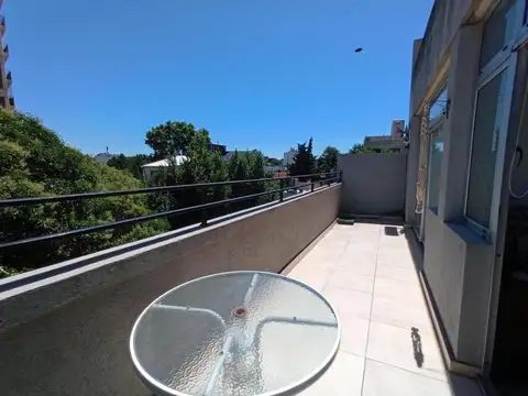 VENTA SAAVEDRA DUPLEX DOS AMB DIVINO C GRAN BALCON TERRAZA!