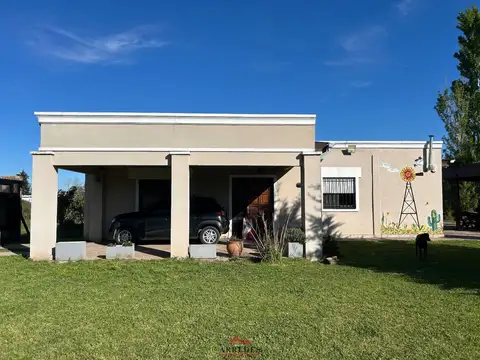 Venta · Casa 3 ambientes · Autosustentable  ·  Molino Blanco 100