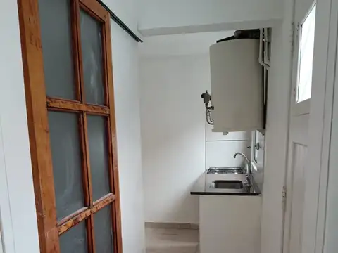 Depto Tipo Casa Monoambiente con 1 baño