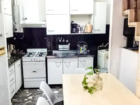 Depto Tipo Casa en Venta de 3 dormitorios