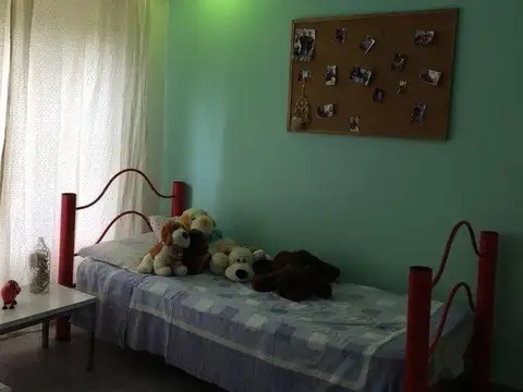 Venta Casa quinta c/pileta 4 ambientes en Moreno apta credito