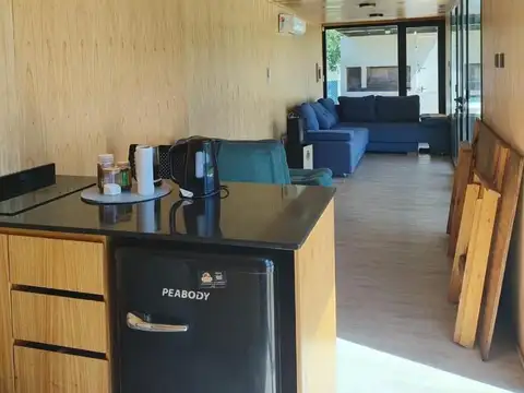 Quinta monoambiente estilo container Quintas de Alvarez