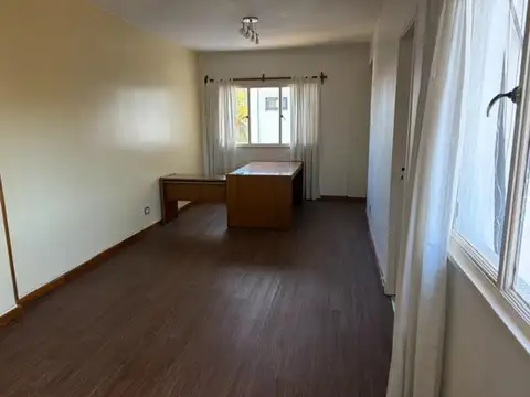R.s.peña 100, Piso 5