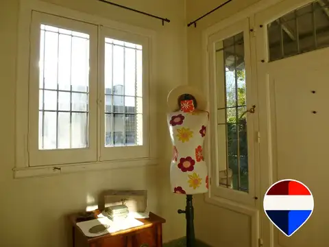Casa 6 ambientes con 1 baño