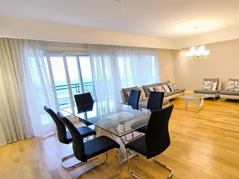 Departamento en Alquiler de 4 ambientes