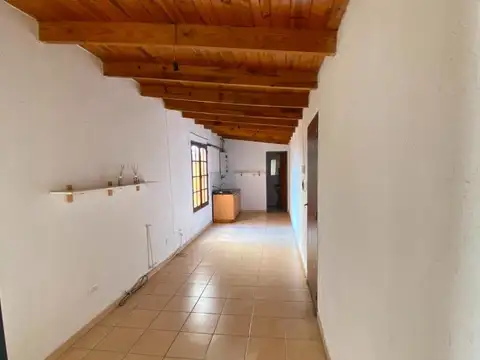 Obispo Salguero 100