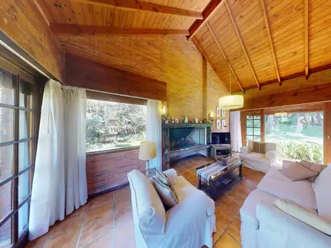 Casa en Venta de 4 dormitorios