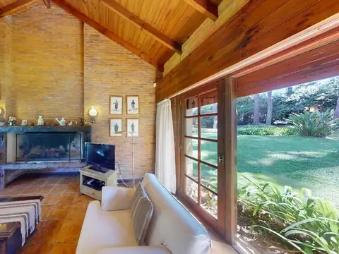 Casa en Venta en Pinamar, USD 259.000