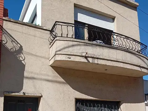 VENTA CASA 3 AMBIENTES EN TABLADA