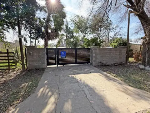 San Lorenzo al 4900