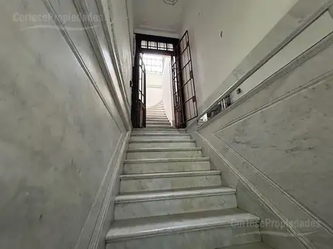 Depto Tipo Casa en Alquiler de 4 dormitorios
