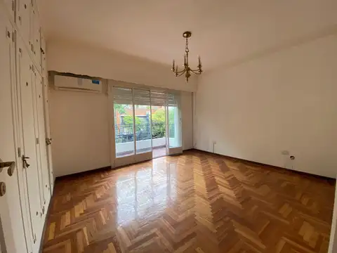 Piso 5 ambientes en Caballito