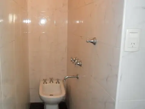 Depto Tipo Casa en Alquiler en Martinez Fleming / Panamericana, $ 800.000