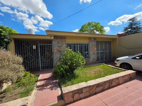 Virgen del Carmen de Cuyo 2600