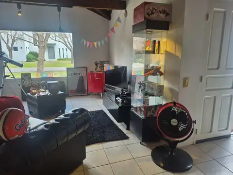 Casa en Venta en Villa Rosa, USD 230.000