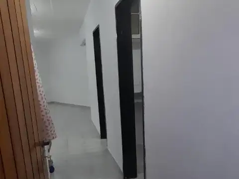 Eugenio De Burzaco 633 , Piso 1
