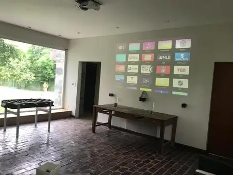 Casa en Venta en Barrio Parque Leloir, USD 480.000