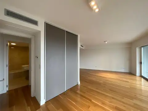 Departamento en Venta en La Lucila, USD 480.000