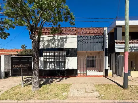 Casa en Villa Gobernador Galvez