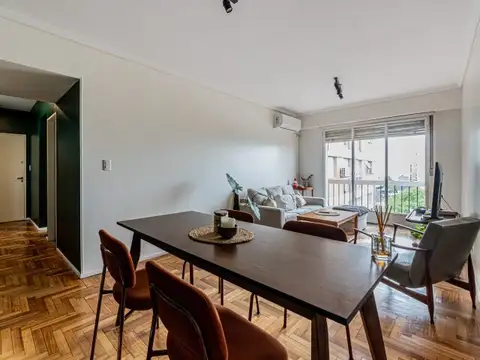 Avenida Maipú 1000 , Piso 9