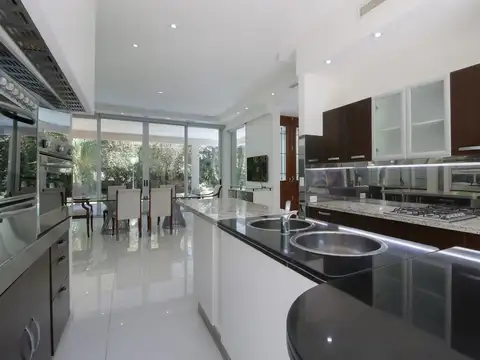 Casa en Venta en Pilar Del Lago, USD 310.000