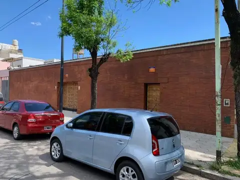 casa s/4 lotes salida a dos calles 1000m2 cub 500m2 jardin