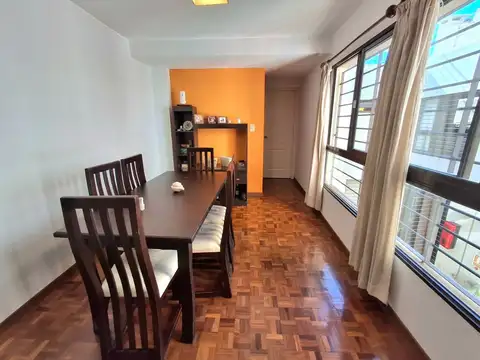 Departamento 4 ambientes con 3 baños