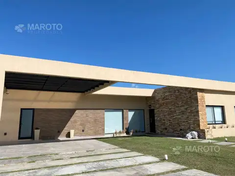 Casa en Venta en San Sebastián, USD 285.000