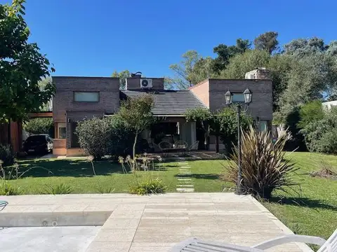 Casa en Venta en El Moro, USD 200.000
