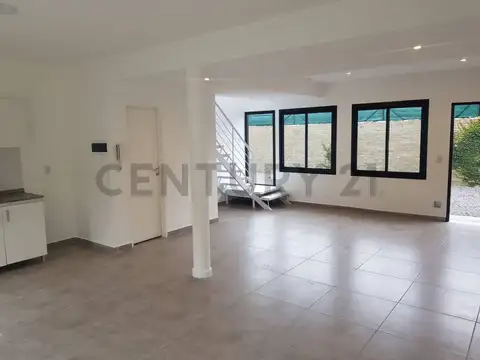 VENTA DUPLEX 4 AMB EN ITUZAINGO NORTE