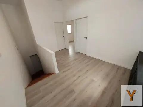 Depto Tipo Casa en Venta en Villa Luro, USD 179.000