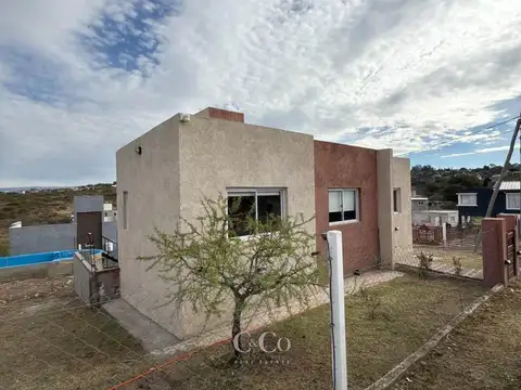 Casa en Venta en Villa Santa Cruz del Lago, USD 85.000