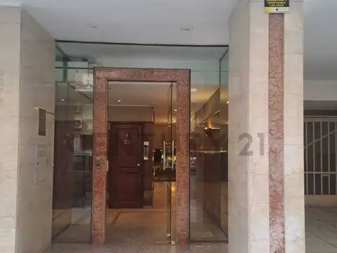 Juan Francisco Seguí 100, Piso 1