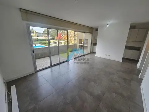 Departamento en Alquiler en Bosque Alto, $ 1.000.000