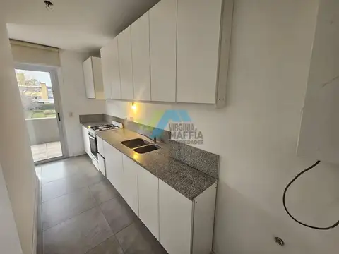 Departamento en Alquiler con 1 cocheras