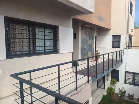 Departamento en Alquiler de 5 ambientes
