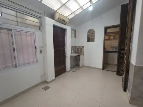 Depto Tipo Casa en Alquiler de 2 dormitorios