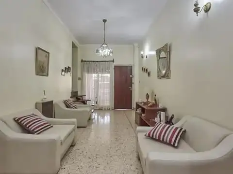 Casa en Venta en Monte Grande, USD 140.000