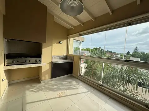 Departamento 4 ambientes con 2 baños