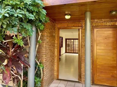 Depto Tipo Casa en Venta de 4 ambientes