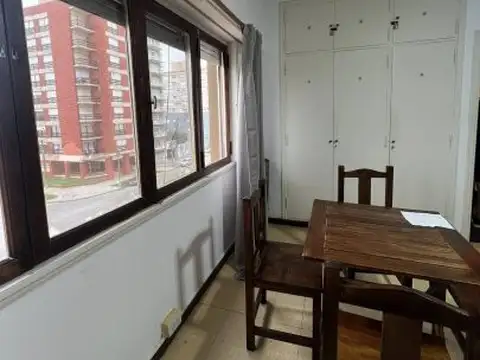 Departamento en Alquiler en Miramar, $ 350.000