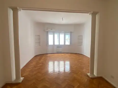 Alquiler - Recoleta -Semipiso 3 ambientes + dep.