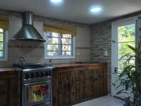 Casa en venta - 1 Dormitorio 1 Baño - Mar del Plata