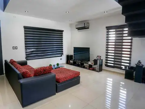 CASA 5 AMBIENTES EN VENTA EN SAN ELISEO GOLF