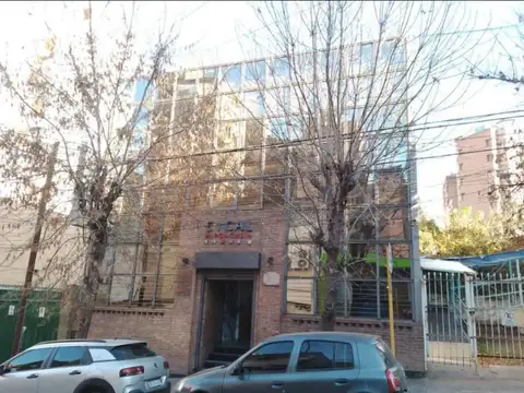 Edificio Centro Guemes Neuvas Cordoba 3 Plantas 300 Montevideo