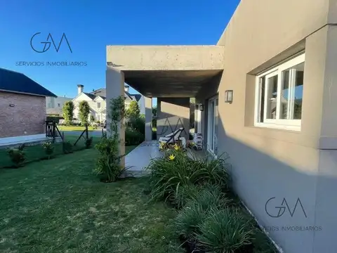 Casa en Alquiler Temporal de 3 dormitorios