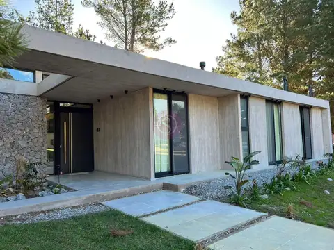 Casa  en Alq. Temporario en Ecuestre, Costa Esmeralda, Costa Atlántica