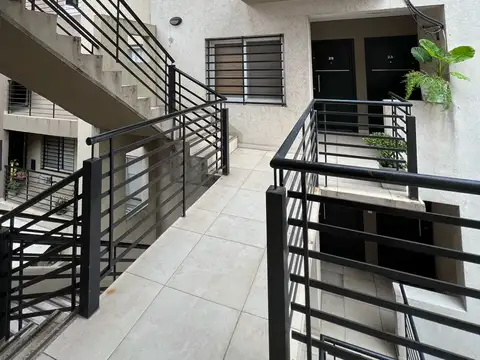 Maquinista Carregal al 2200